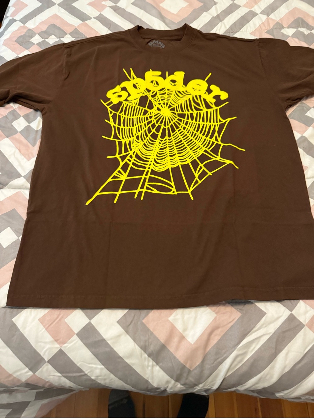 Sp5der Mens World Wilde Graphic Tee in Brown